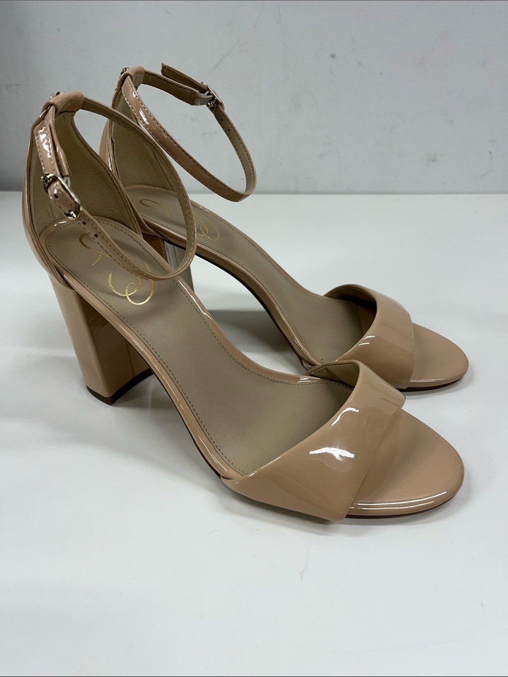 New Sam Edelman Robyn Faux Patent Nude Ankle-Strap Block Heel Sandals Size 9W
